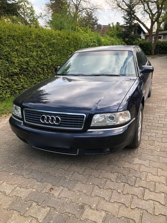 Audi A8 1999