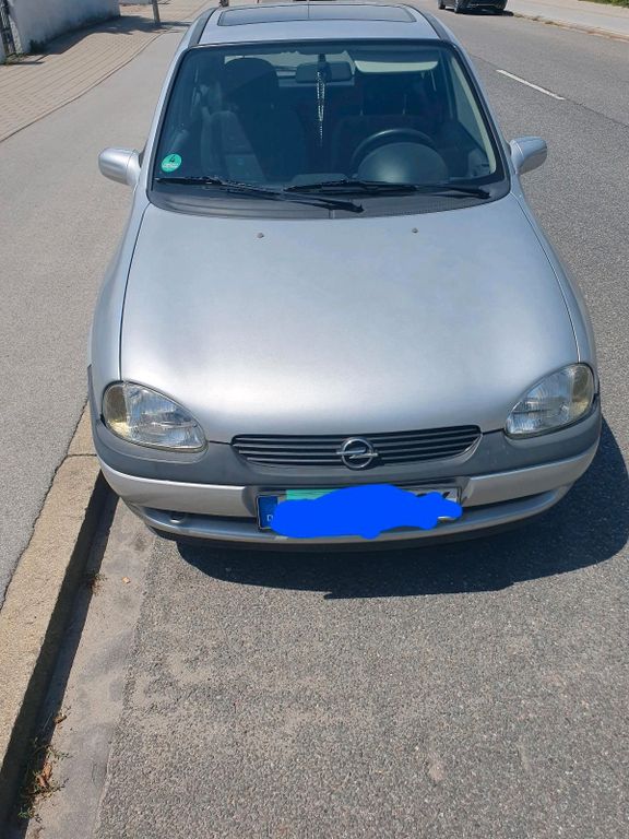Opel Corsa 1998