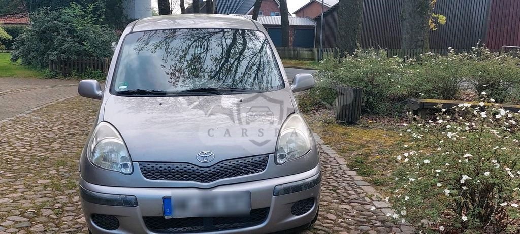 Toyota Verso 2004