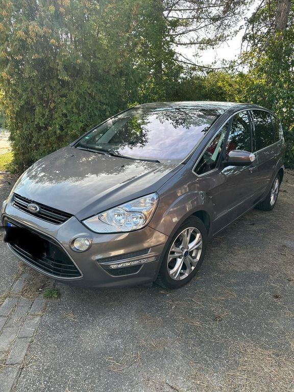 Ford S-Max 2012