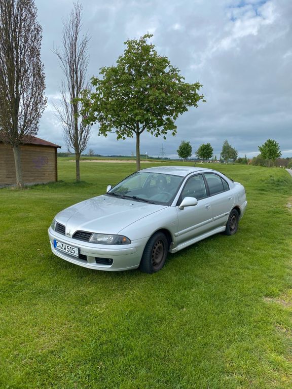 Mitsubishi Carisma 2003