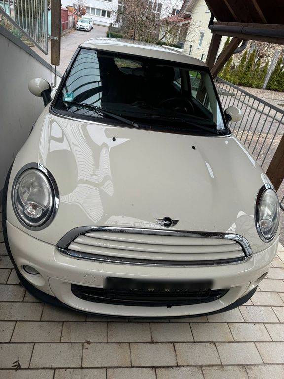 Mini One 2010