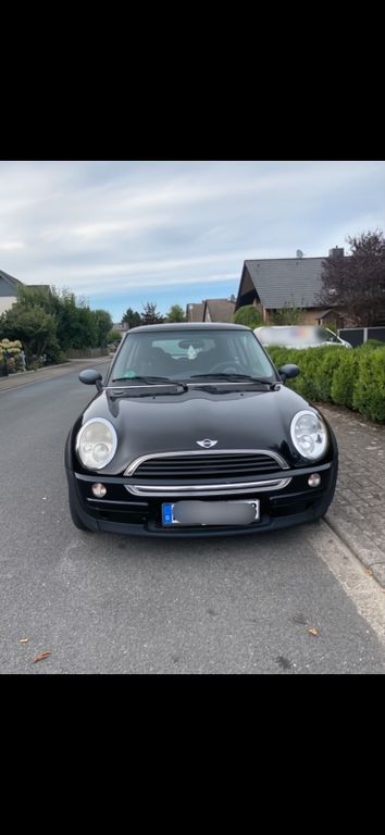 Mini One 2004