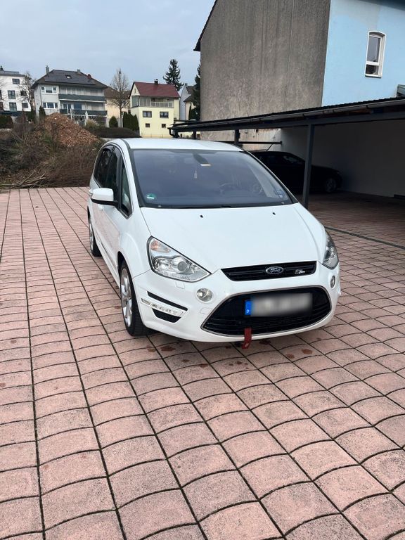 Ford S-Max 2012