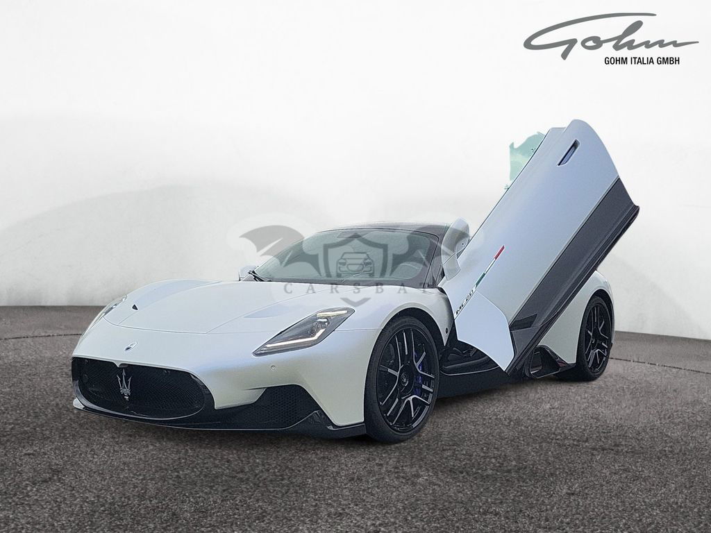 Maserati MC20 2021