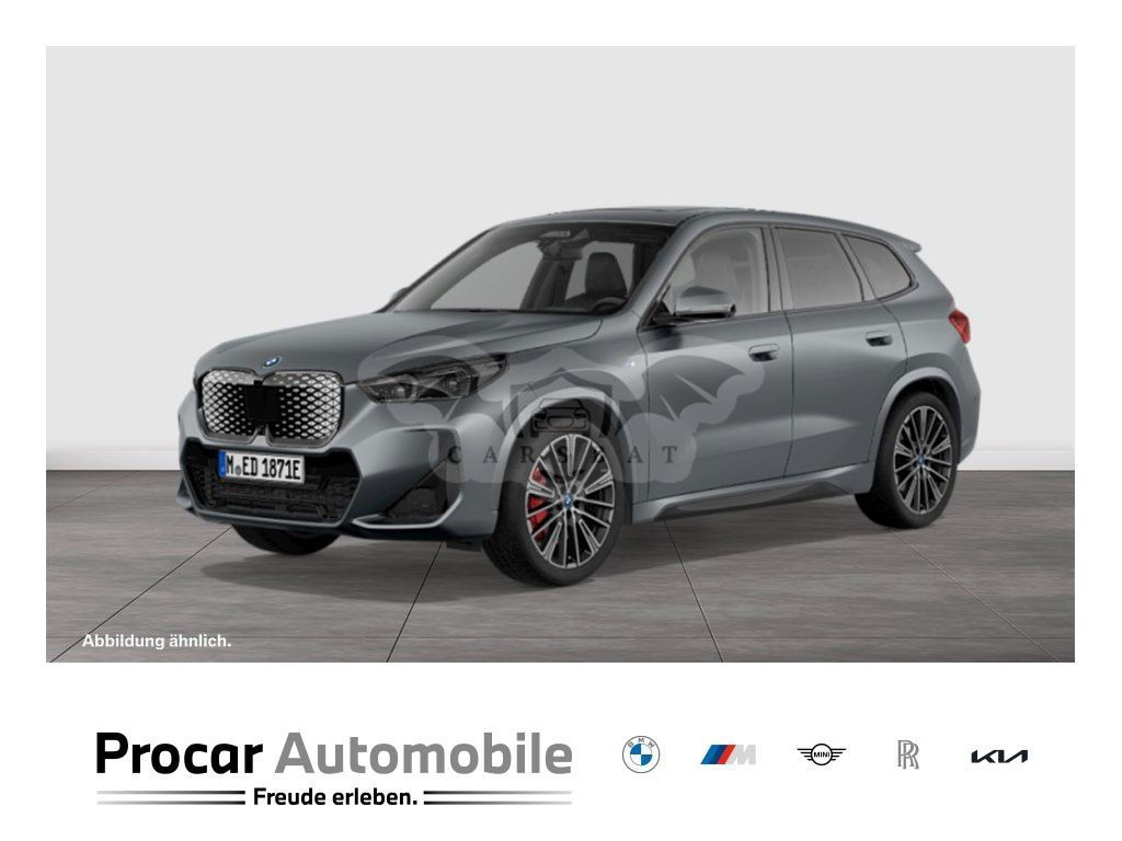 BMW iX1 2024