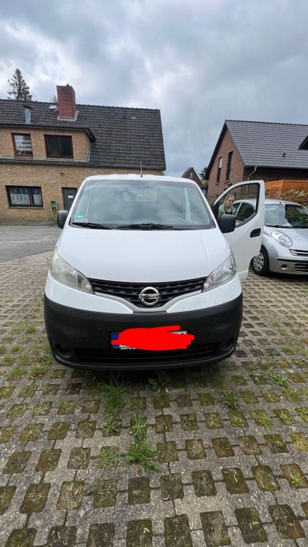 Nissan NV200 2012