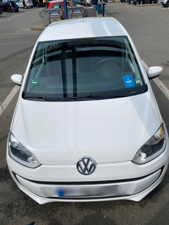 Volkswagen Up! 2014