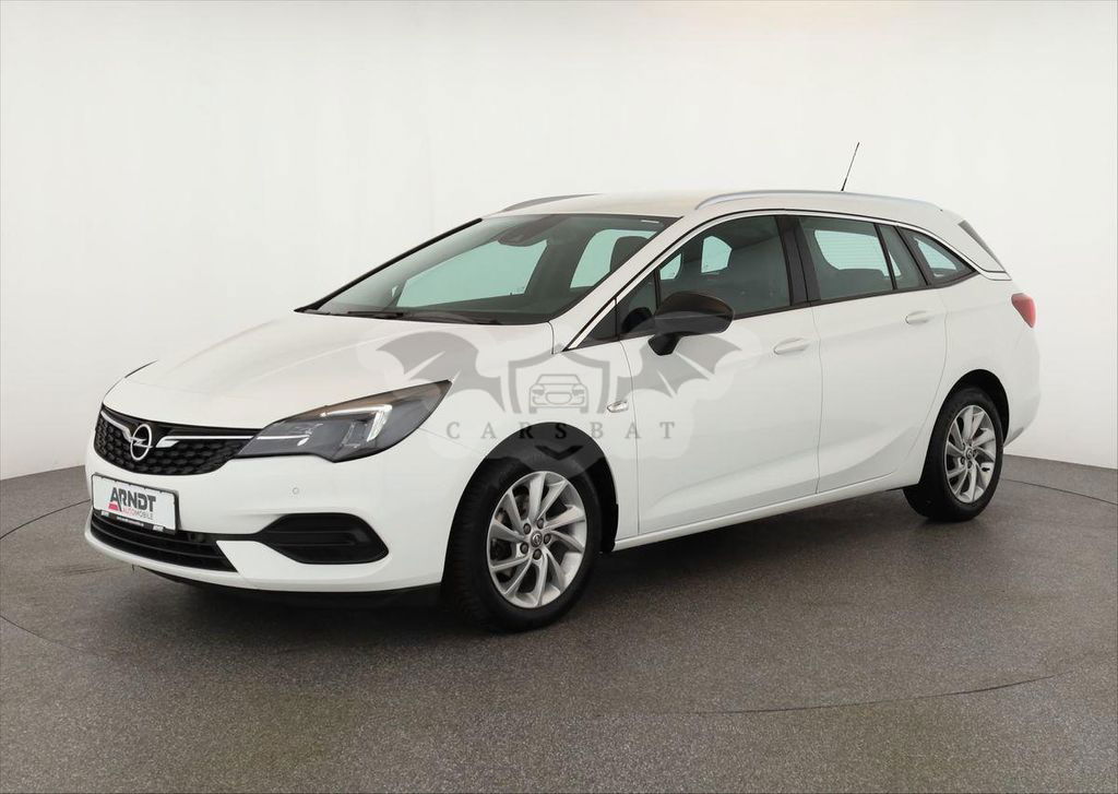 Opel Astra 2022
