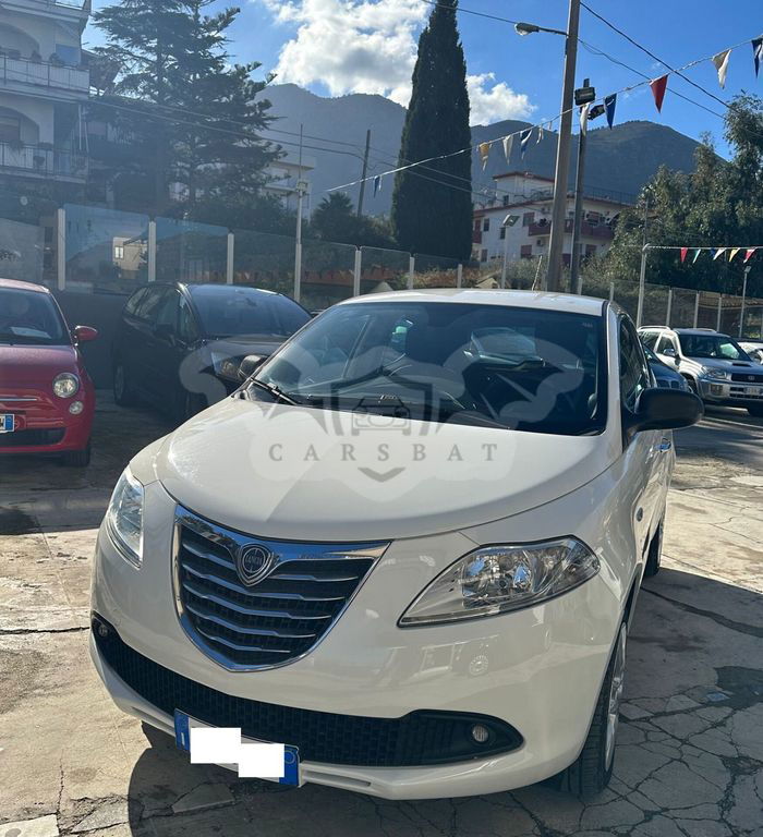 Lancia Ypsilon 2014