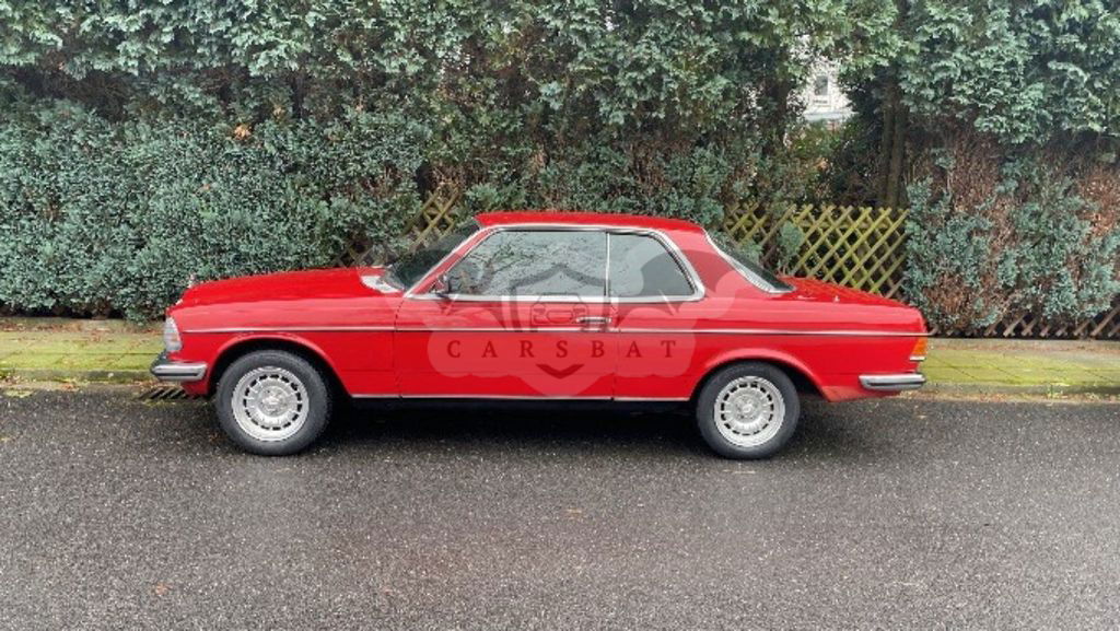 Mercedes-Benz C 230 1979