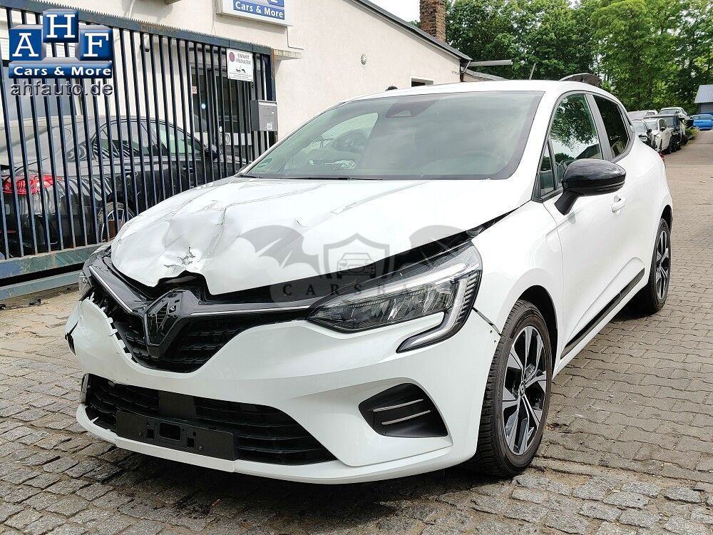 Renault Clio 2023