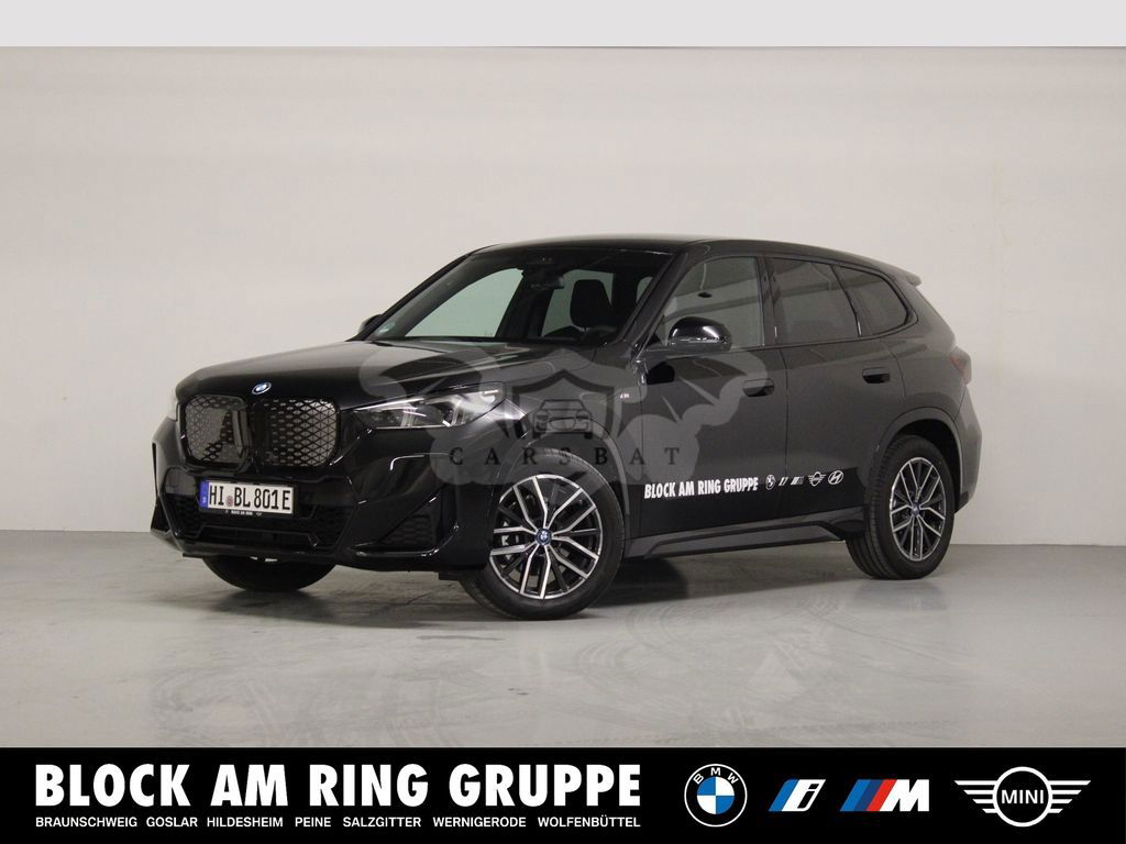 BMW iX1 2024
