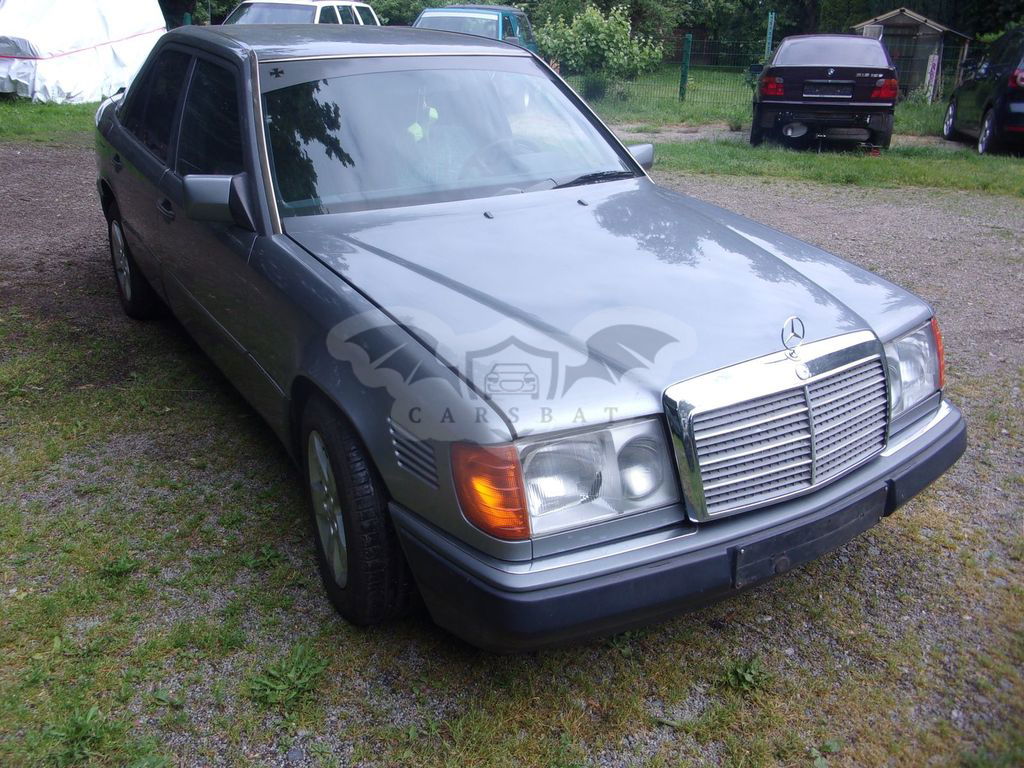 Mercedes-Benz 250 1990