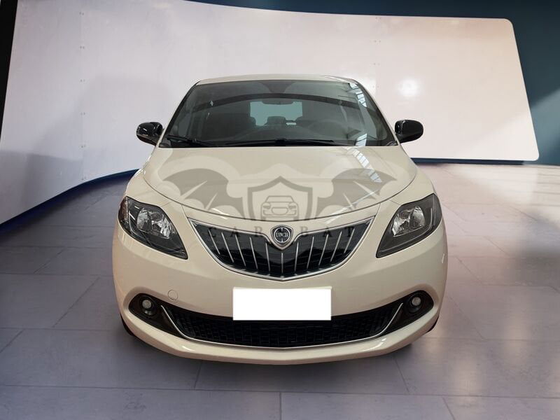 Lancia Ypsilon 2023
