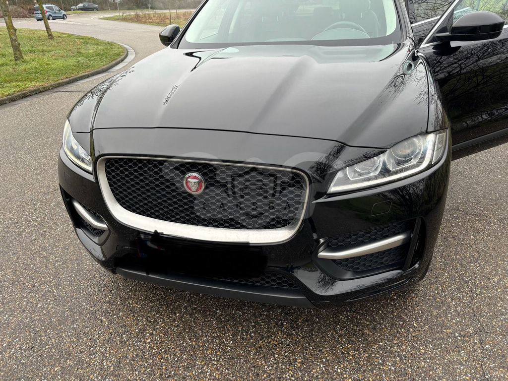 Jaguar F-Pace 2019