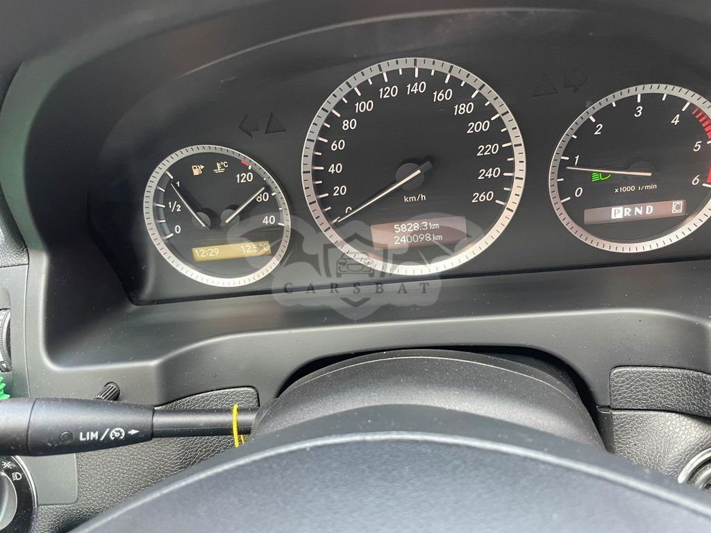 Mercedes-Benz V 220 2009