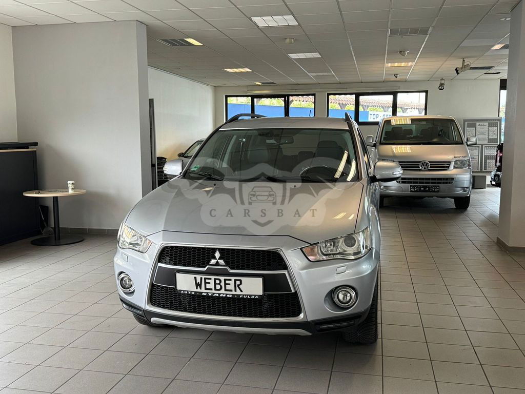 Mitsubishi Outlander 2012