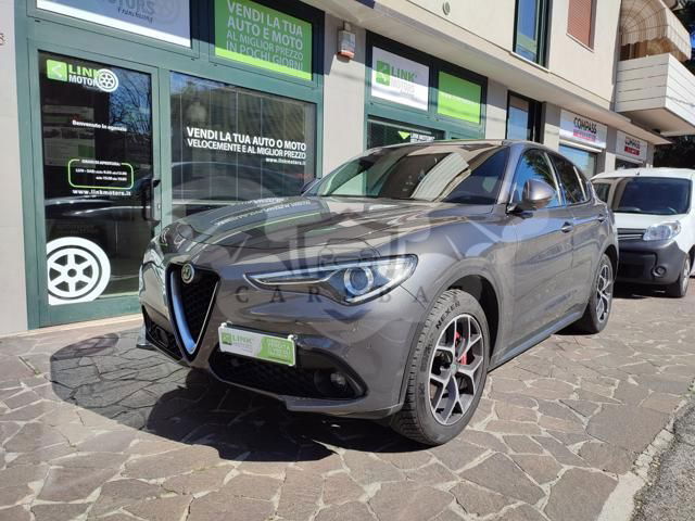 Alfa Romeo Stelvio 2017