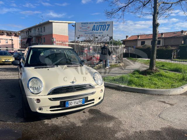 Mini One 2006