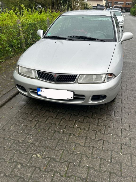 Mitsubishi Carisma 1998