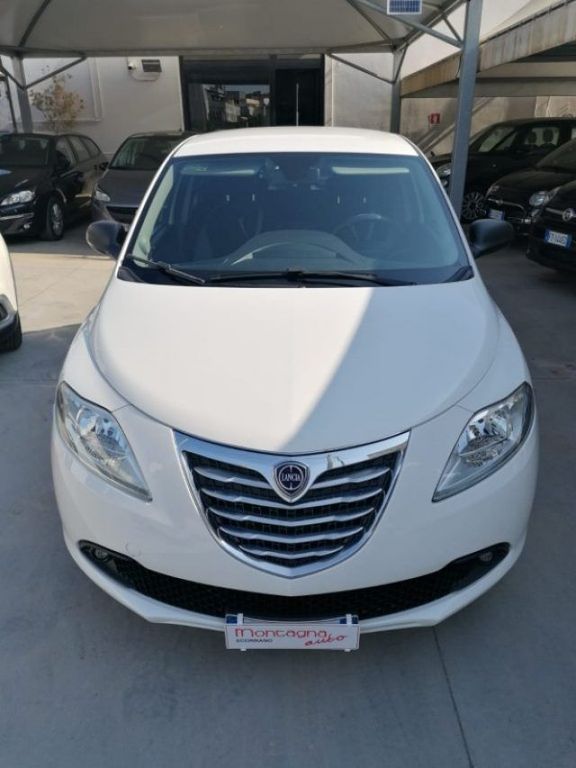 Lancia Ypsilon 2015