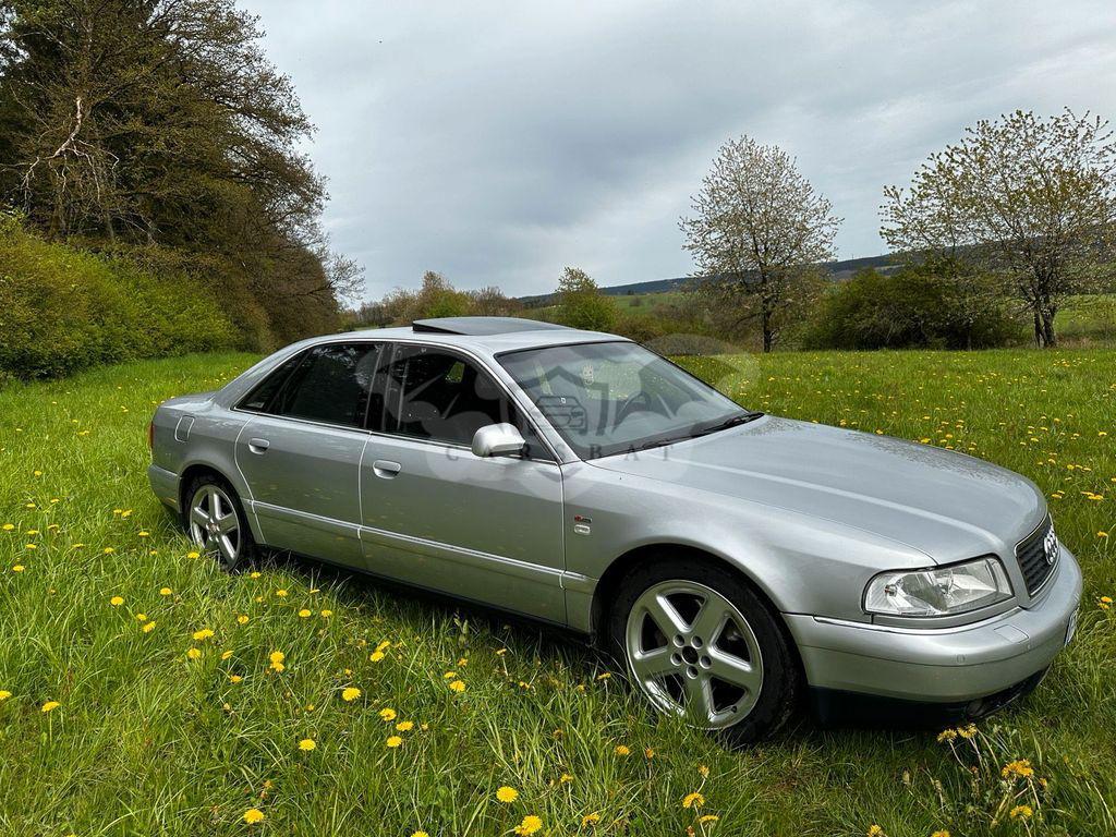 Audi A8 1999