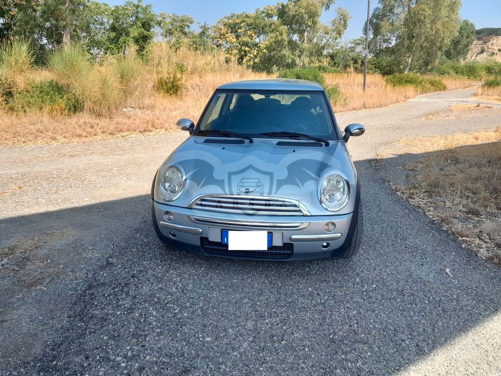 Mini One 2004
