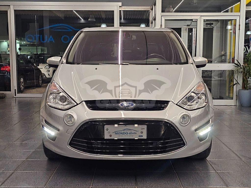 Ford S-Max 2012