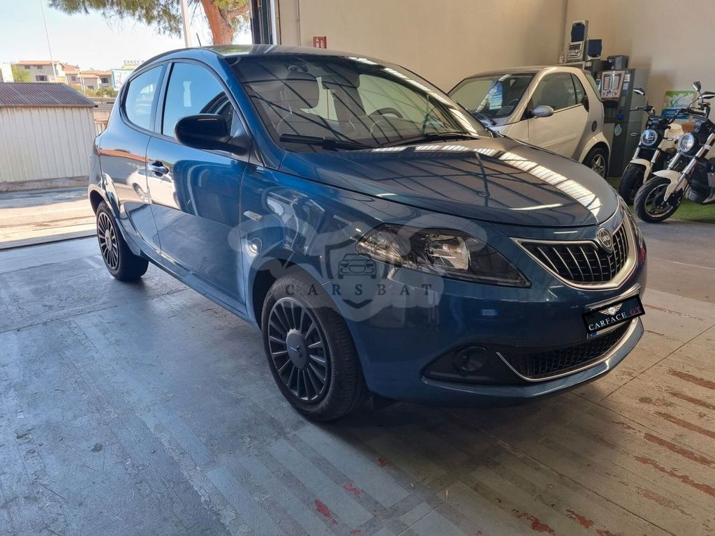 Lancia Ypsilon 2022