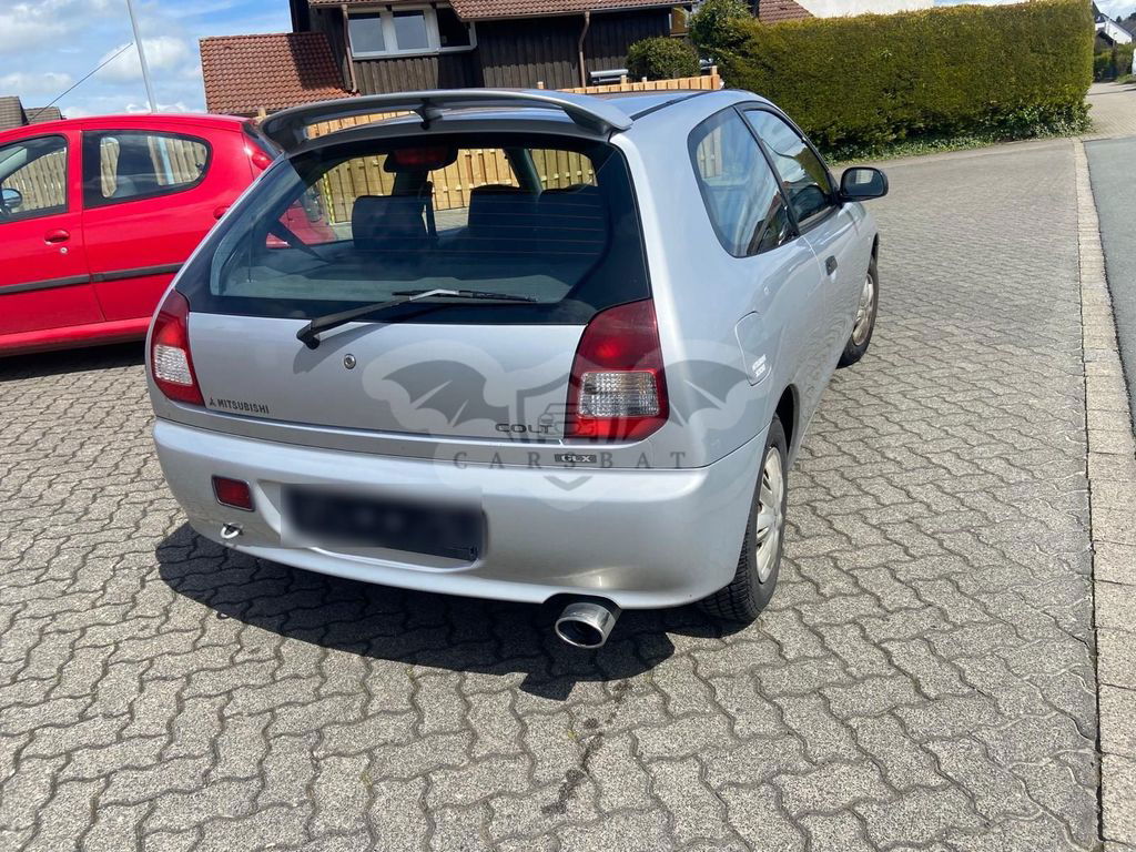 Mitsubishi Colt 1999