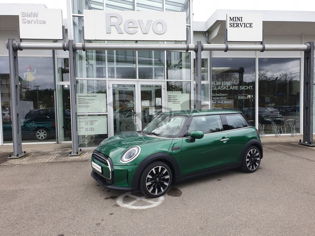 Mini One 2022