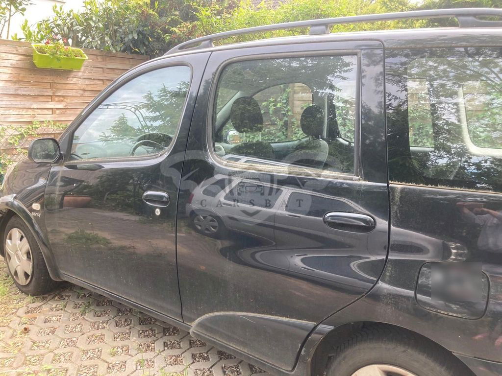 Toyota Verso 2003