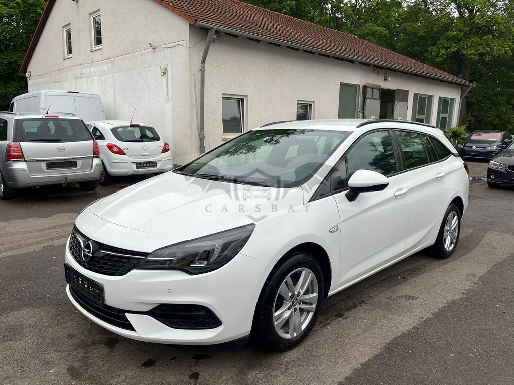 Opel Astra 2021