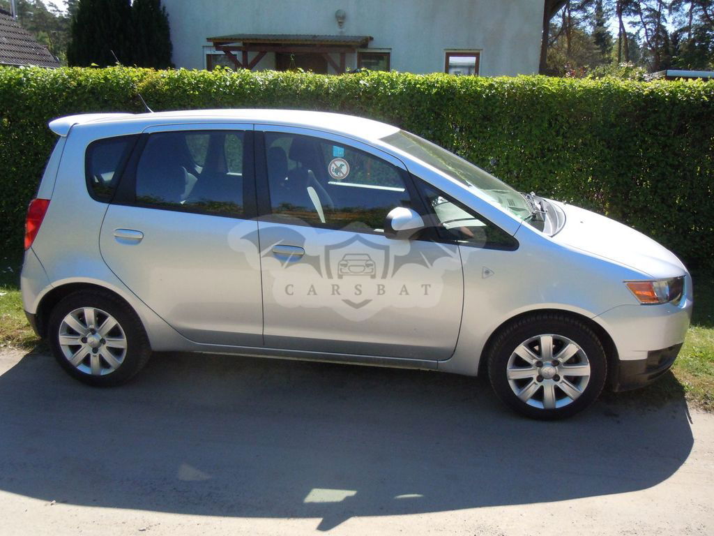 Mitsubishi Colt 2010