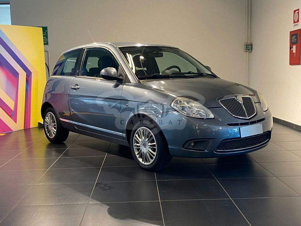 Lancia Ypsilon 2006