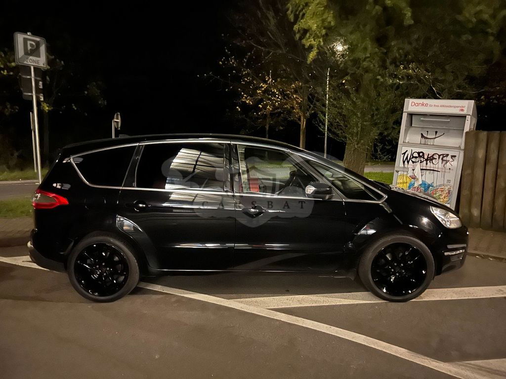 Ford S-Max 2012