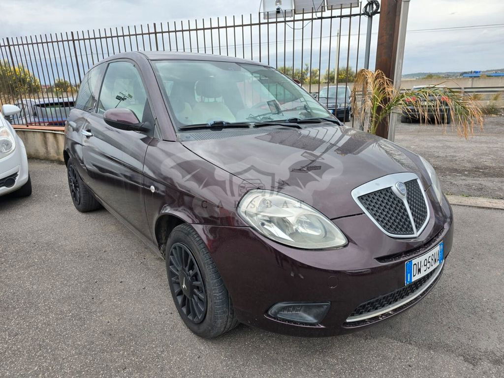 Lancia Ypsilon 2009