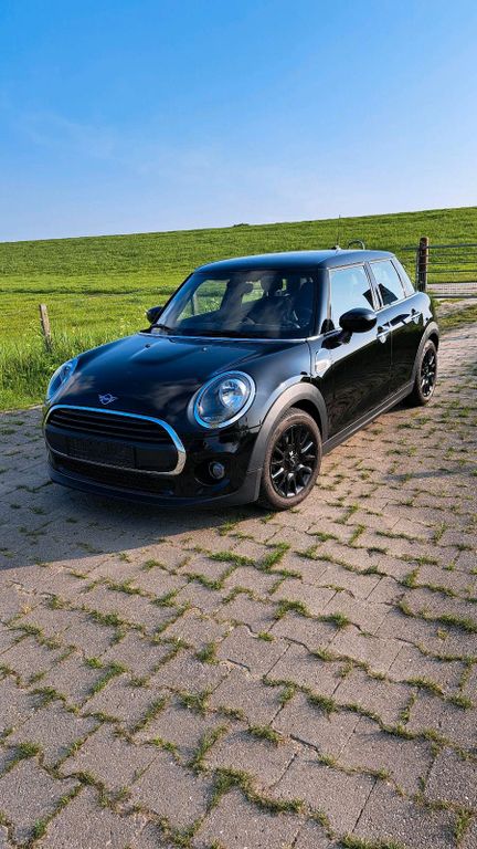 Mini One 2019