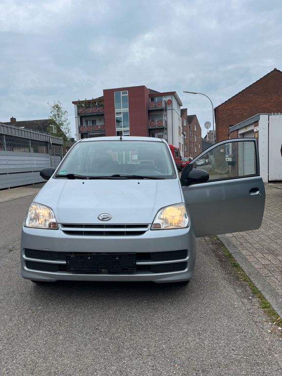 Daihatsu Sirion 2006
