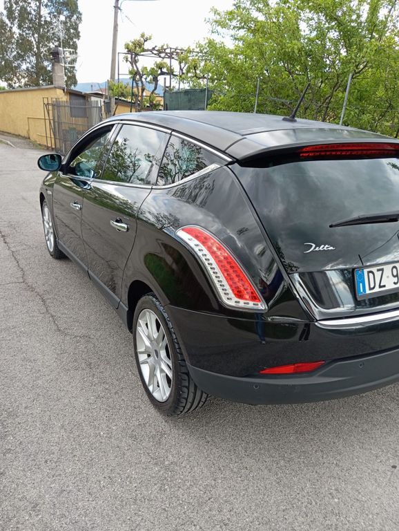 Lancia Delta 2009