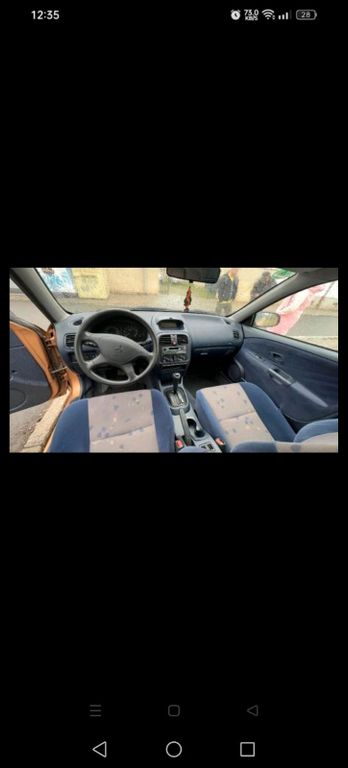 Mitsubishi Carisma 2000