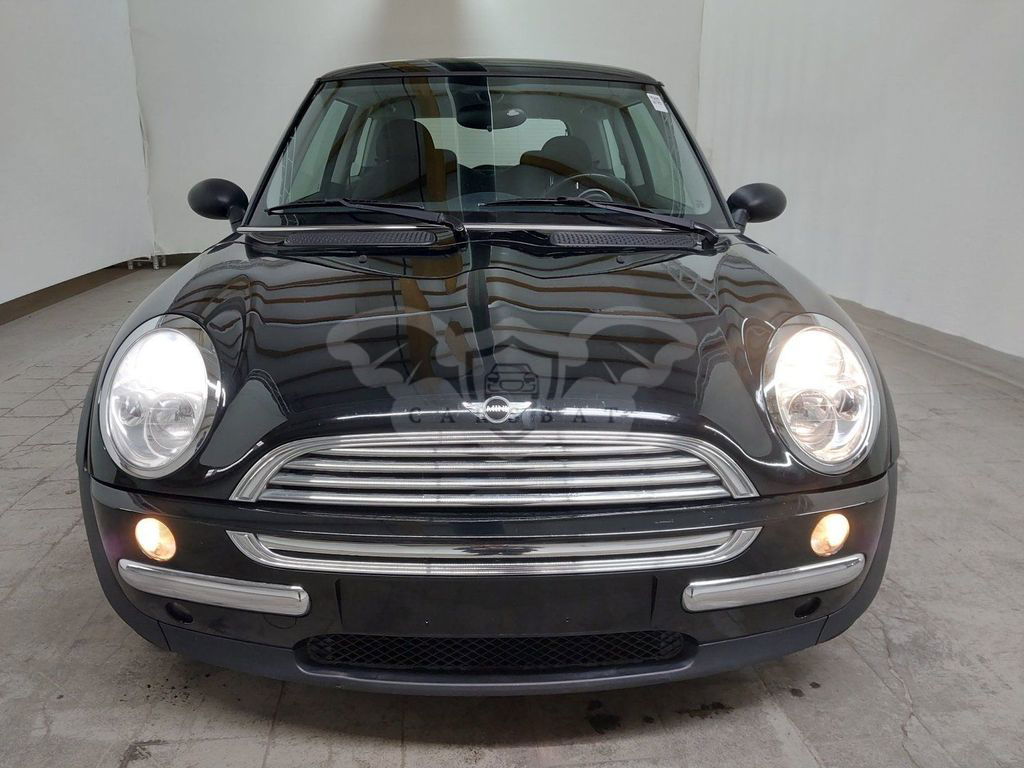 Mini One 2004