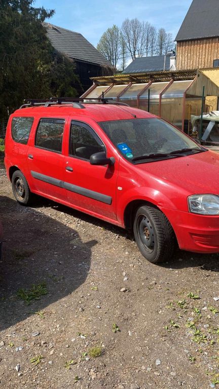 Dacia Logan 2011