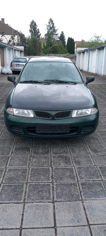 Mitsubishi Carisma 1997