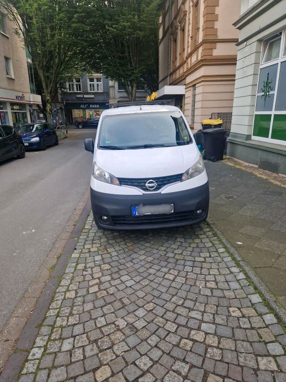 Nissan NV200 2012