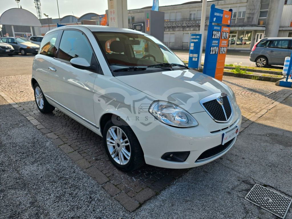 Lancia Ypsilon 2008