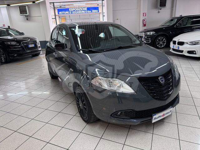 Lancia Ypsilon 2014