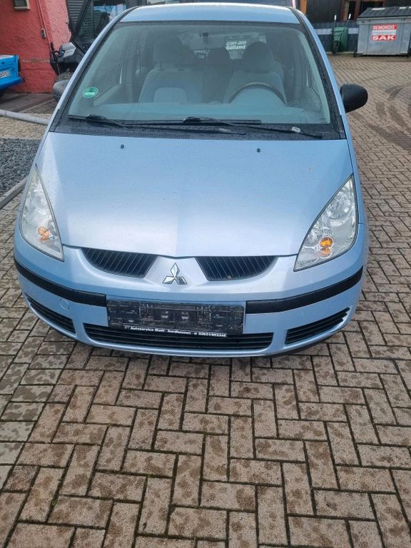 Mitsubishi Colt 2004