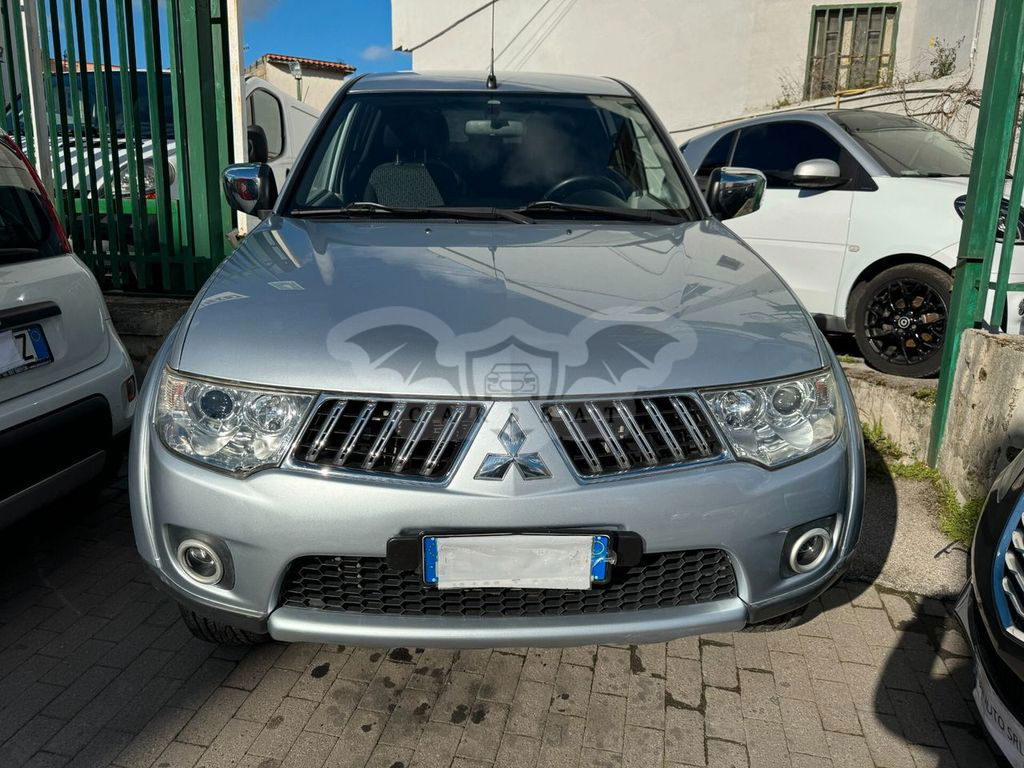 Mitsubishi L200 2014